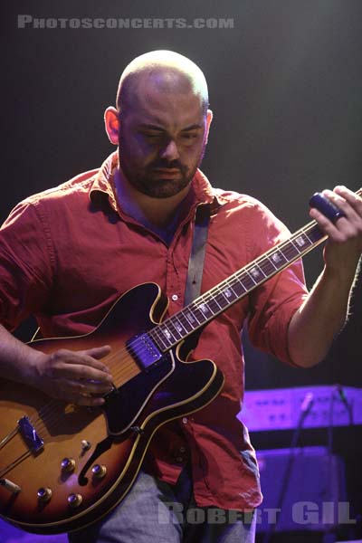 MORCHEEBA - 2008-05-14 - PARIS - Grand Rex - Ross Godfrey